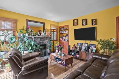 64 Ralph Street Providence RI 02909