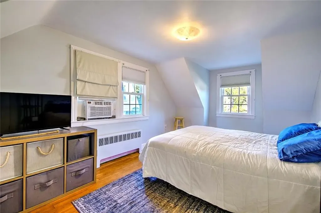 20 Townsend Street Barrington RI 02806