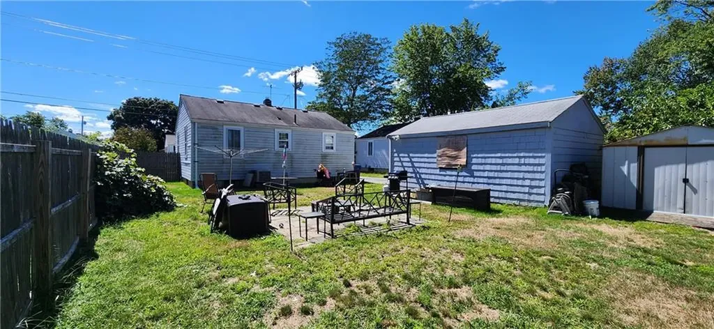 93 Easton Avenue Warwick RI 02888