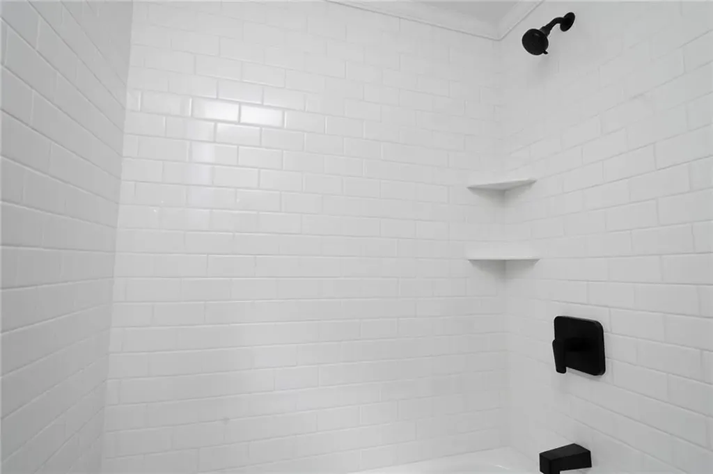 111 Missouri Drive Warwick RI 02886