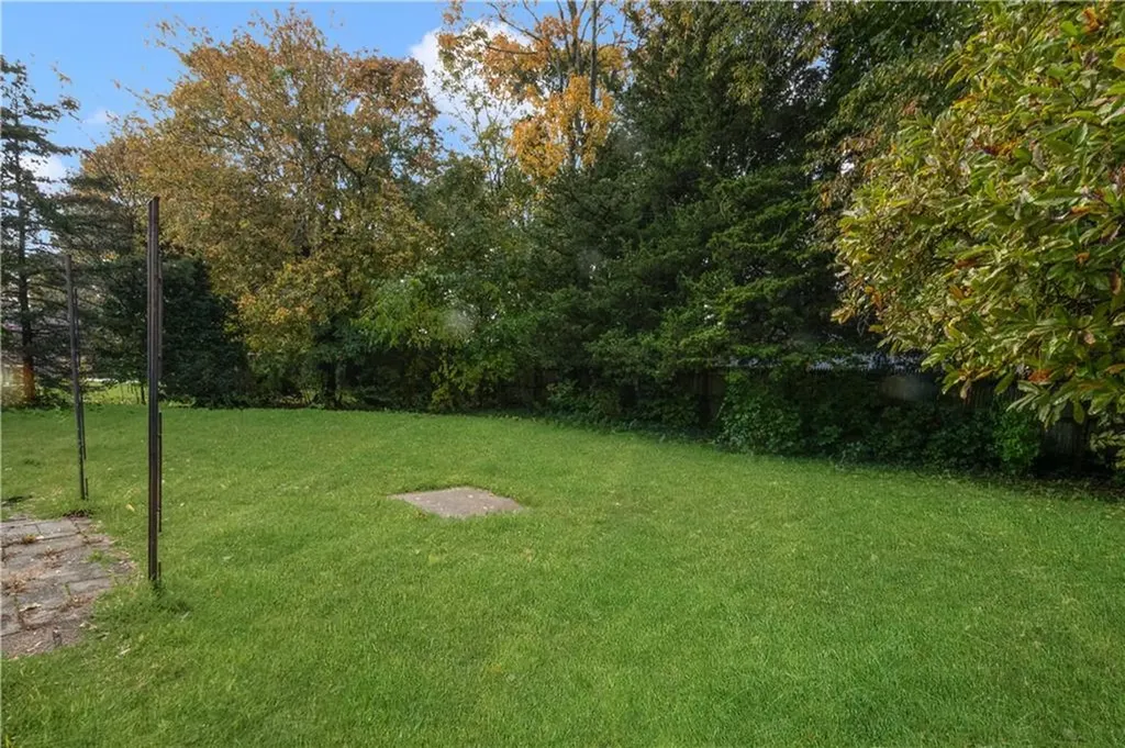 111 Missouri Drive Warwick RI 02886