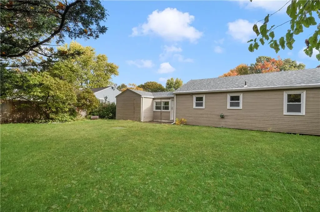 111 Missouri Drive Warwick RI 02886