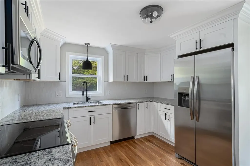 111 Missouri Drive Warwick RI 02886