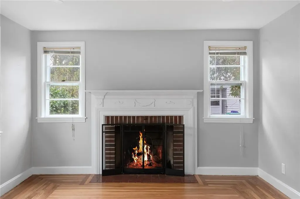 111 Missouri Drive Warwick RI 02886