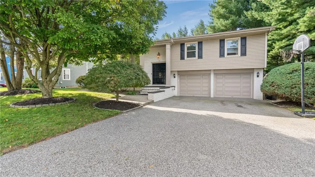 44 Elmcroft Avenue Providence RI 02908