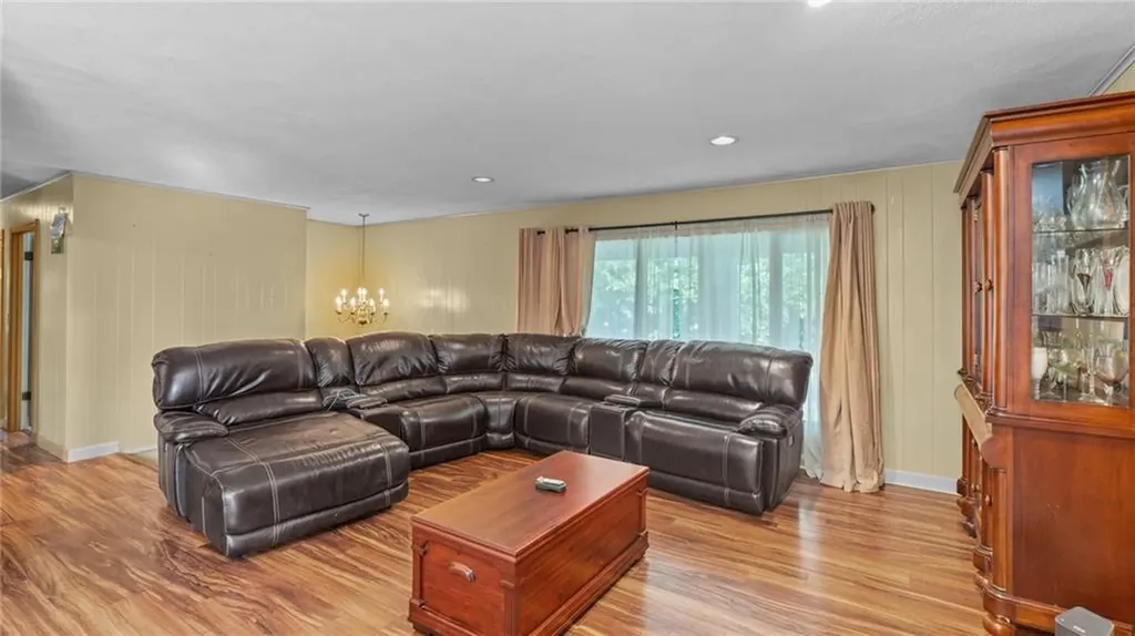 44 Elmcroft Avenue Providence RI 02908
