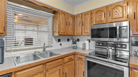 44 Elmcroft Avenue Providence RI 02908