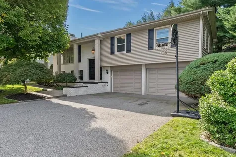 44 Elmcroft Avenue Providence RI 02908