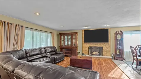 44 Elmcroft Avenue Providence RI 02908