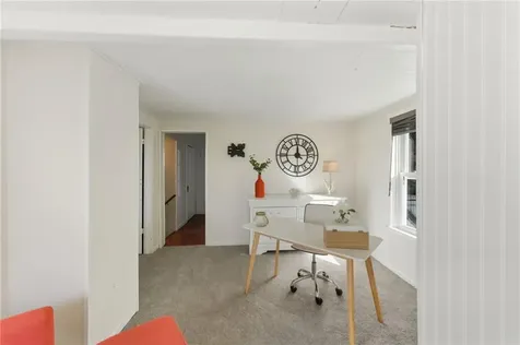 21 Summit Avenue Tiverton RI 02878