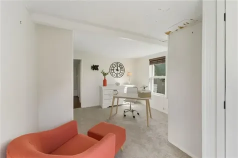 21 Summit Avenue Tiverton RI 02878