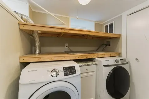 21 Summit Avenue Tiverton RI 02878