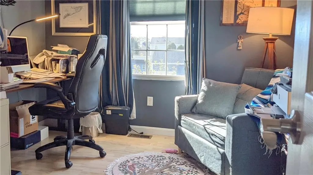 4 Spinnaker Drive East Providence RI 02915