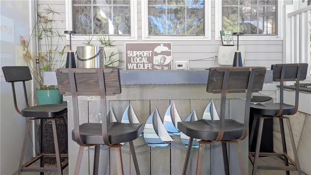 4 Spinnaker Drive East Providence RI 02915