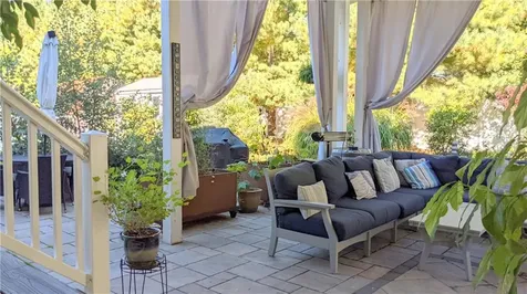 4 Spinnaker Drive East Providence RI 02915