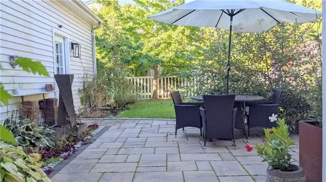 4 Spinnaker Drive East Providence RI 02915