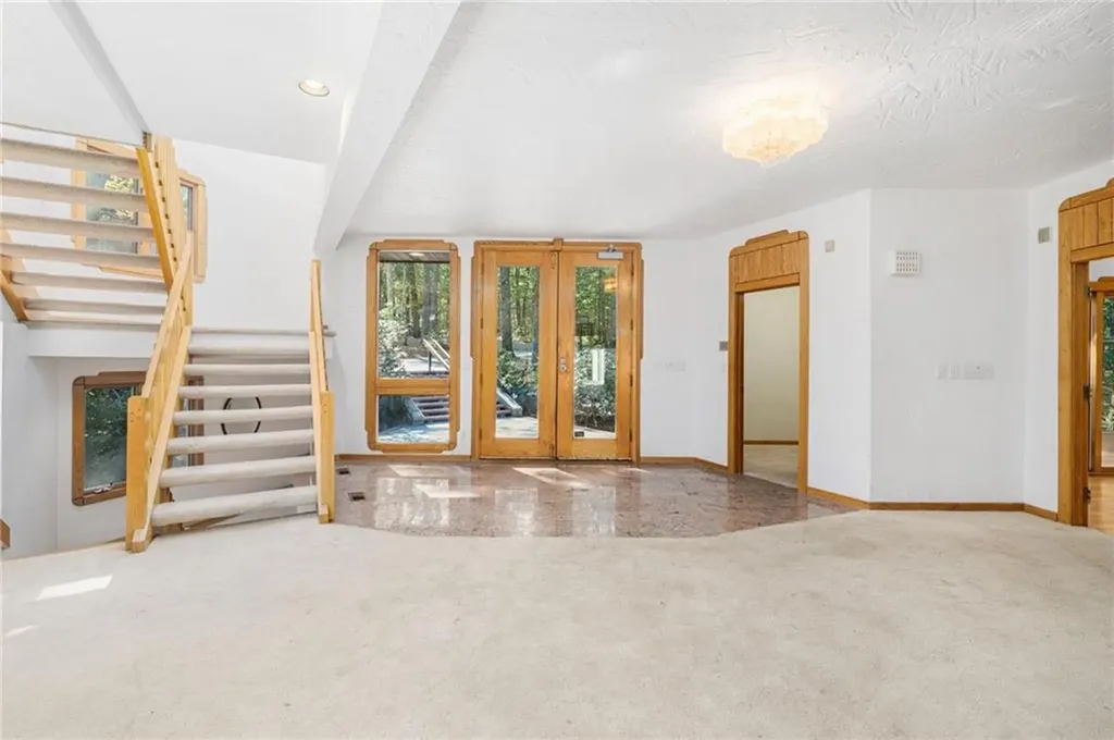 50 Green Street Wrentham MA 02093