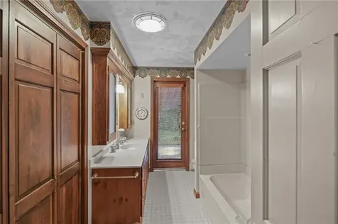 310 Twin River Road Lincoln RI 02865