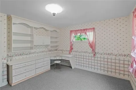 310 Twin River Road Lincoln RI 02865