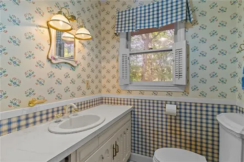 310 Twin River Road Lincoln RI 02865