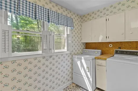 310 Twin River Road Lincoln RI 02865