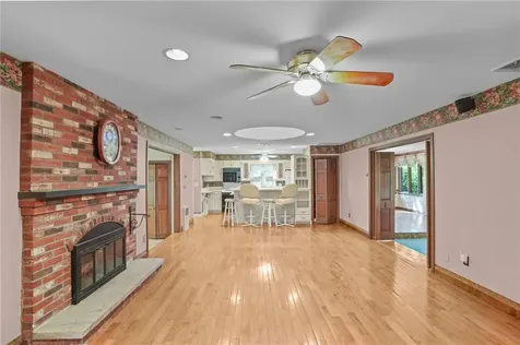 310 Twin River Road Lincoln RI 02865