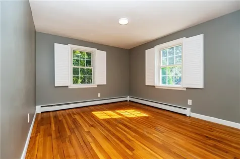 219 Brookhaven Road North Kingstown RI 02852