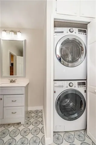 219 Brookhaven Road North Kingstown RI 02852