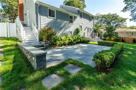 219 Brookhaven Road North Kingstown RI 02852