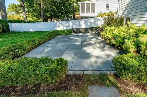 219 Brookhaven Road North Kingstown RI 02852