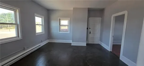 62 Main Road Tiverton RI 02878