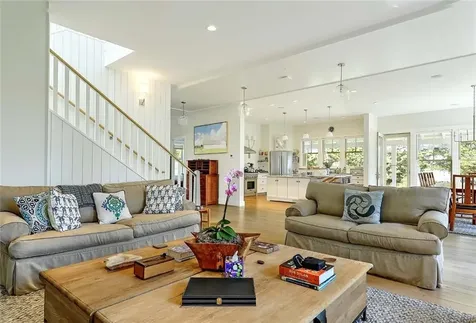 1702 Drift Road Westport MA 02790