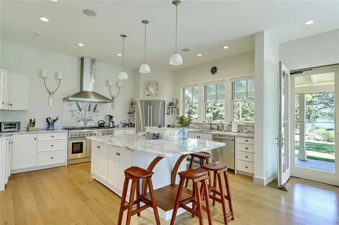 1702 Drift Road Westport MA 02790