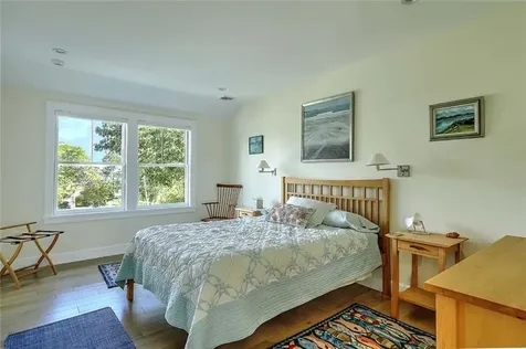 1702 Drift Road Westport MA 02790