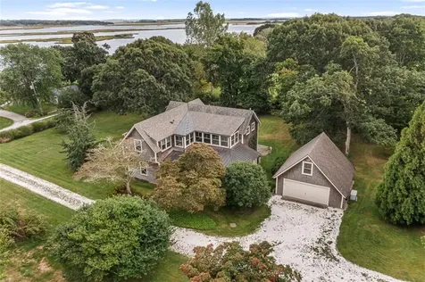 1702 Drift Road Westport MA 02790