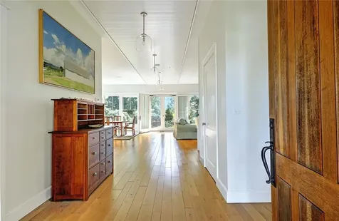 1702 Drift Road Westport MA 02790