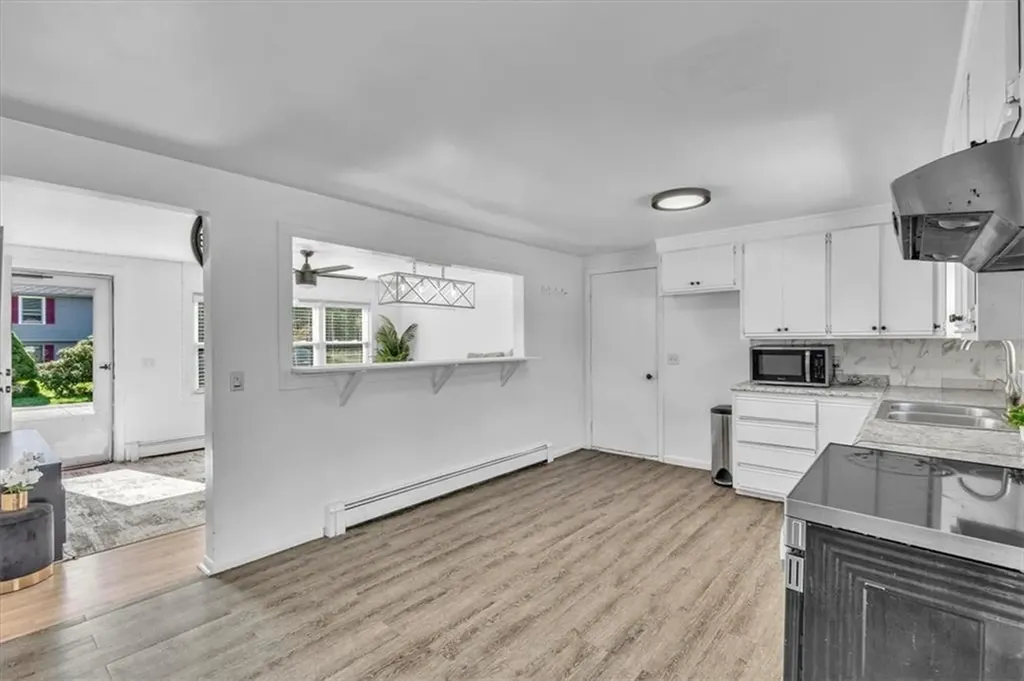 16 Ontario Street West Warwick RI 02893