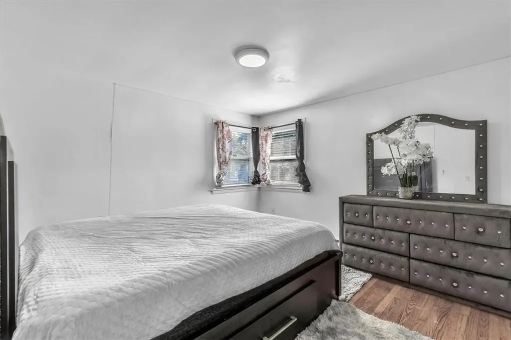 16 Ontario Street West Warwick RI 02893