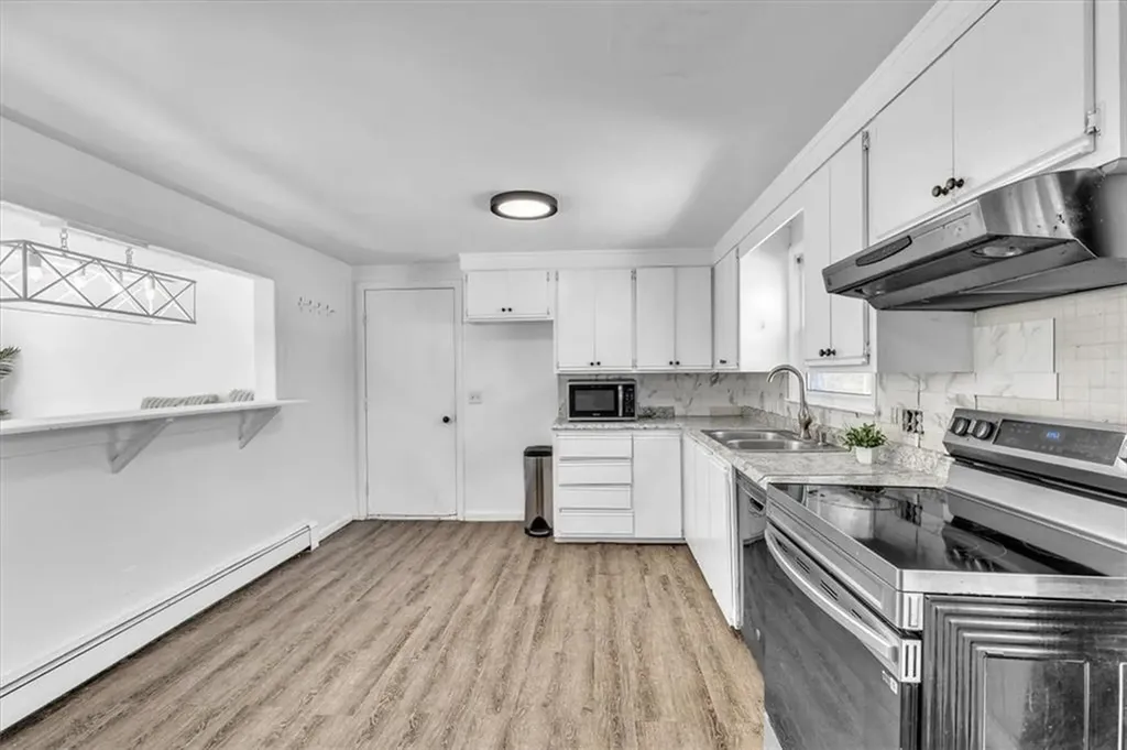 16 Ontario Street West Warwick RI 02893