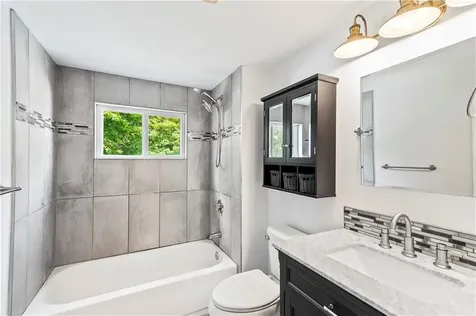 139 Yucatan Drive Warwick RI 02889