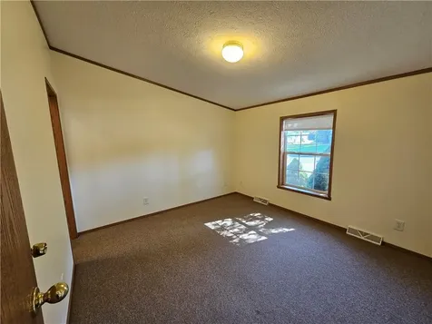 27 Woodward Unit 55 Road Lincoln RI 02865