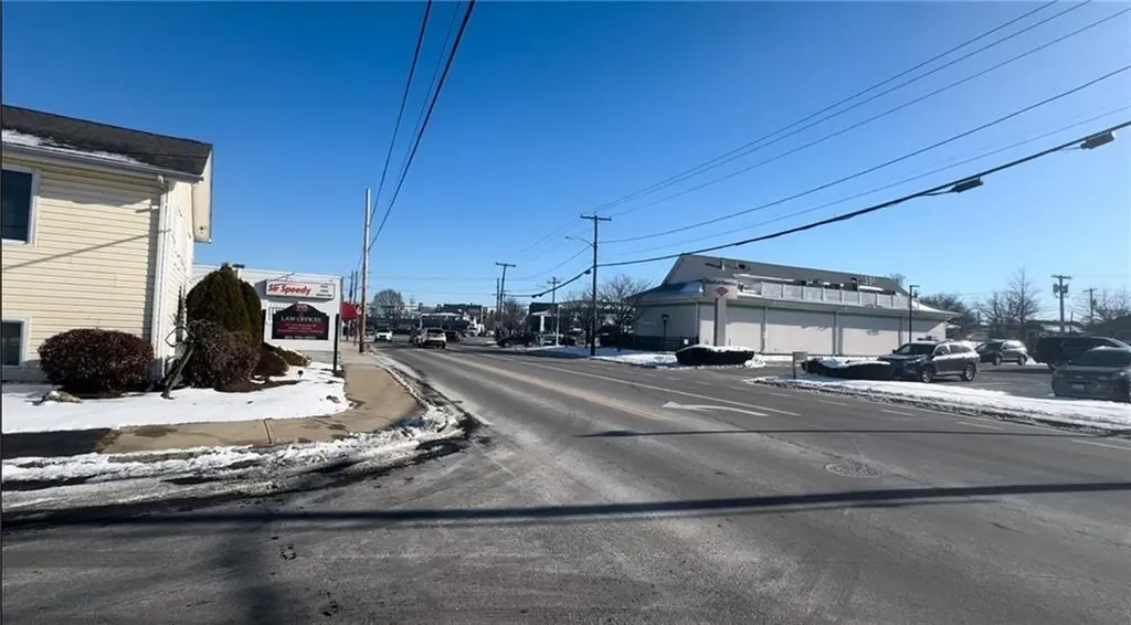 995 Park Avenue Cranston RI 02910
