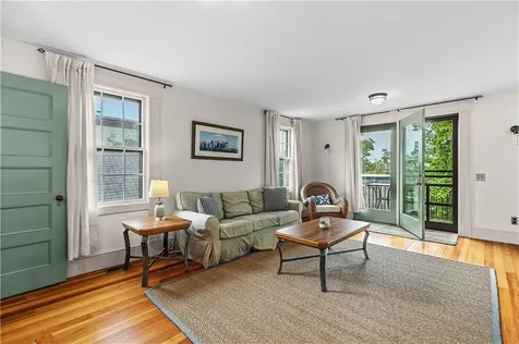 44 Bradford Street Bristol RI 02809