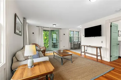 44 Bradford Street Bristol RI 02809