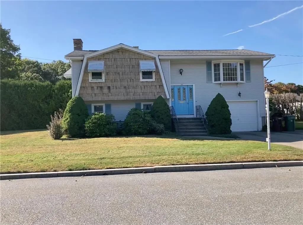 250 Ray Avenue Woonsocket RI 02895