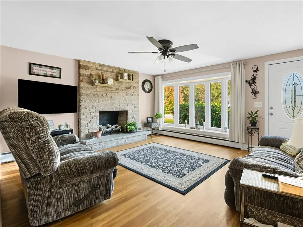 784 Greenville Avenue Johnston RI 02919