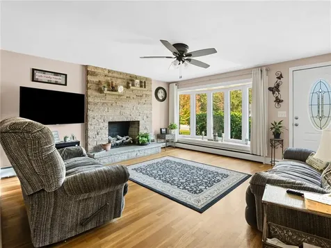 784 Greenville Avenue Johnston RI 02919