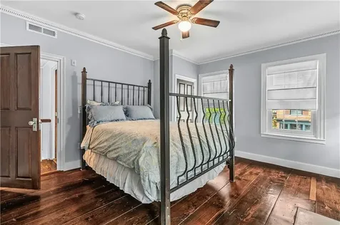 44 Bradford Street Bristol RI 02809