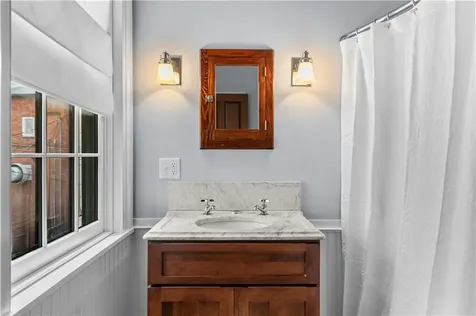 44 Bradford Street Bristol RI 02809