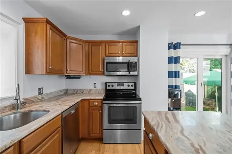 30 South Baptist Street Newport RI 02840